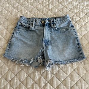 AllSaints Demin Short. W25